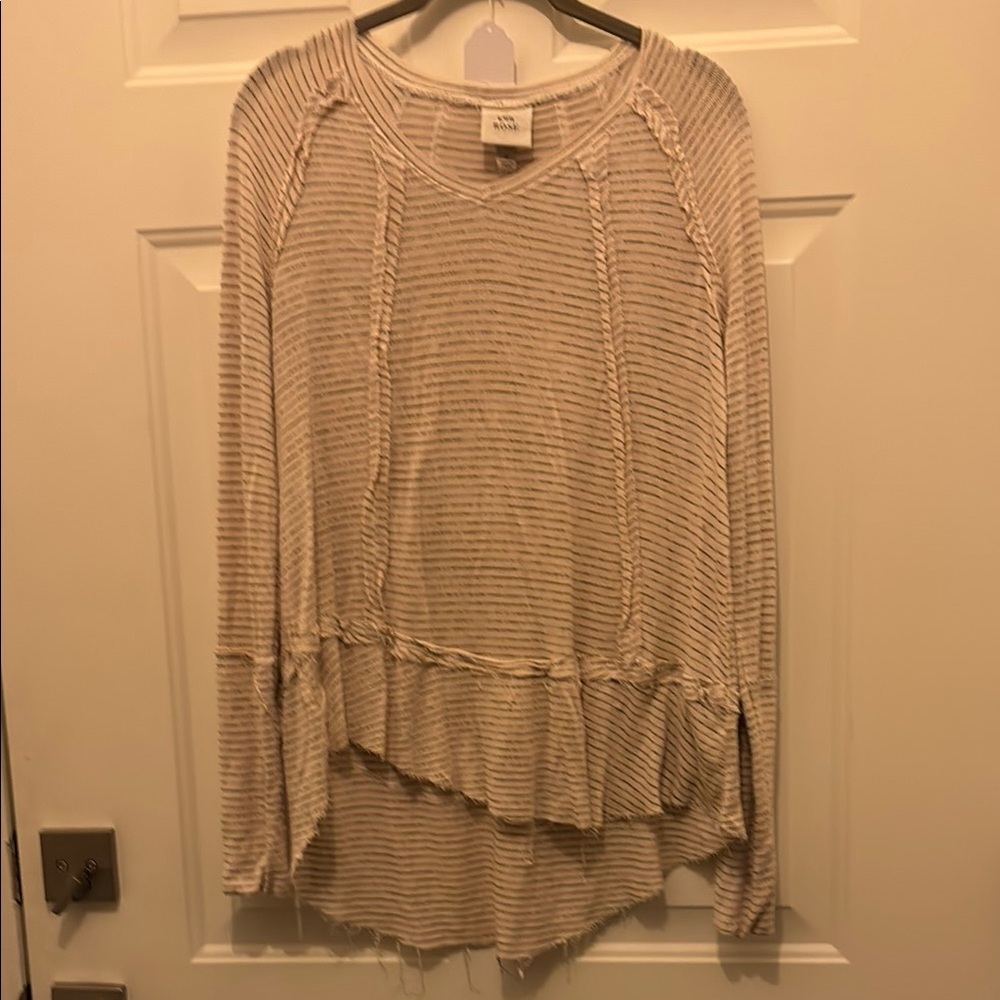 Knox Rose Brown Bell Sleeve Lightweight Top - Picture 1 of 3